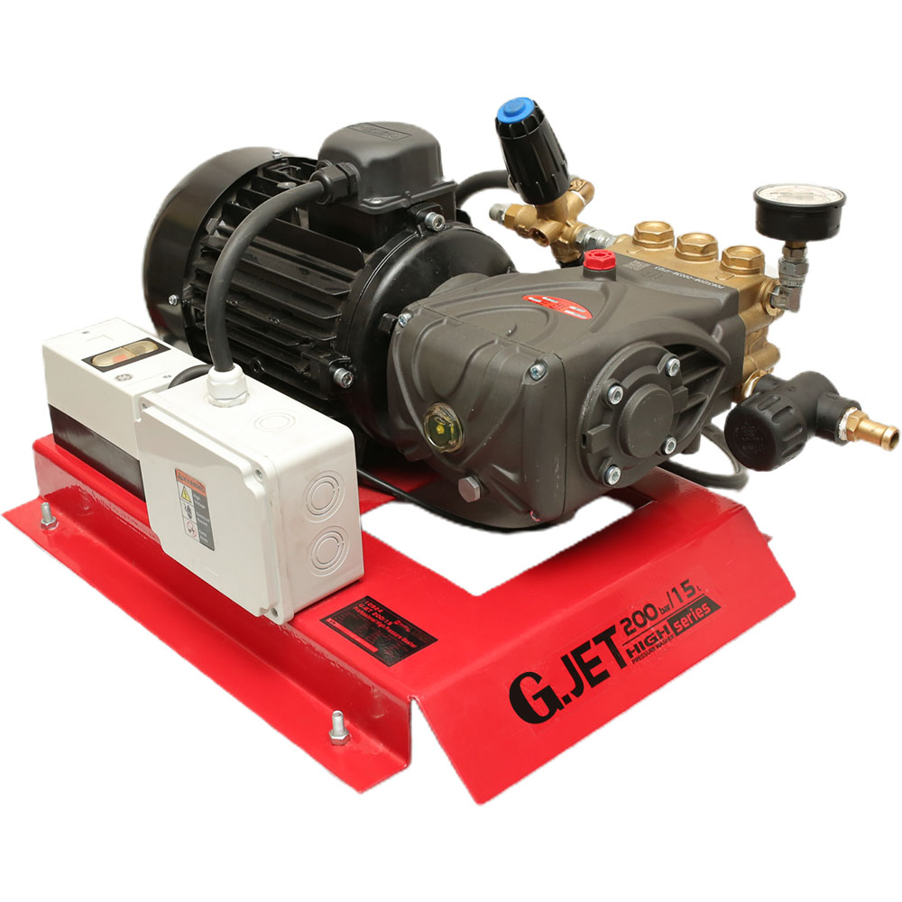 مجموعة غسيل ثابتة انتربامب ايطالي 7.5 حصان 200بار 380 فولت مزودة بمفتاح تشغيل حراري INTERPUMP/ G.JET 15/200 GEN 2 (TTS)