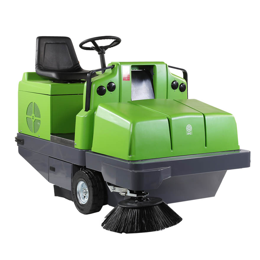 IPC 165D Industrial Diesel Ride-On Sweeper | Heavy-Duty Cleaning Machine 340L